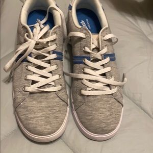 Ladies 7.5 Casual Sneeker